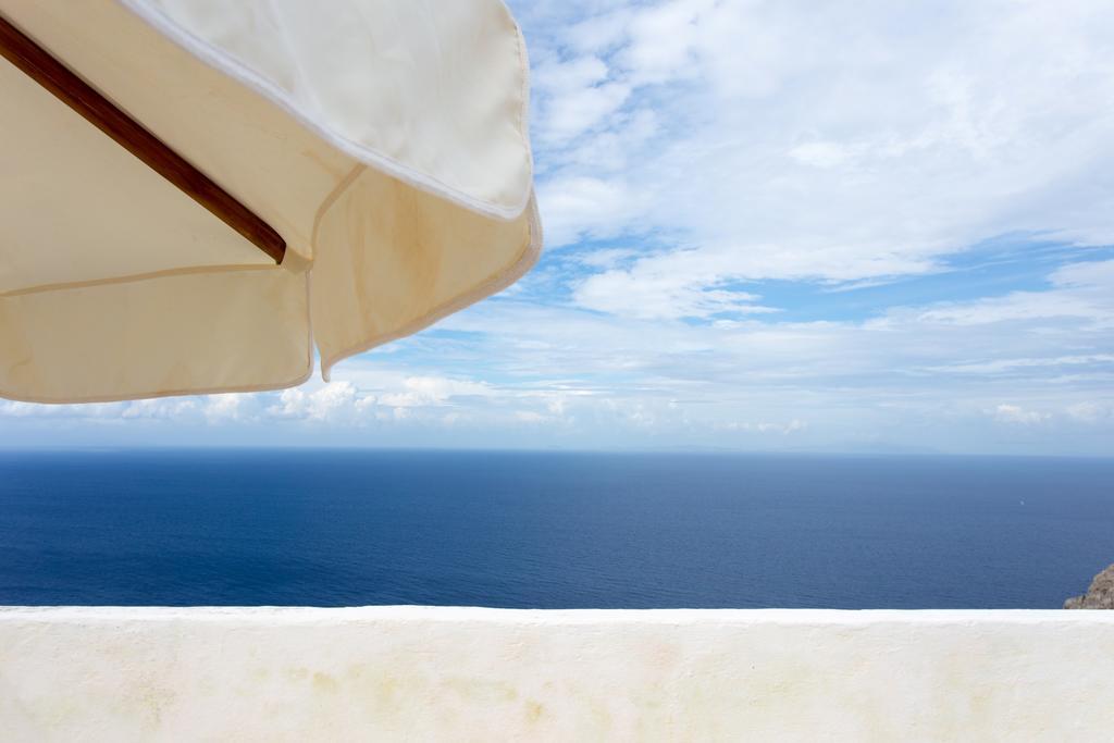 Castro Hotel Folegandros Island Bagian luar foto
